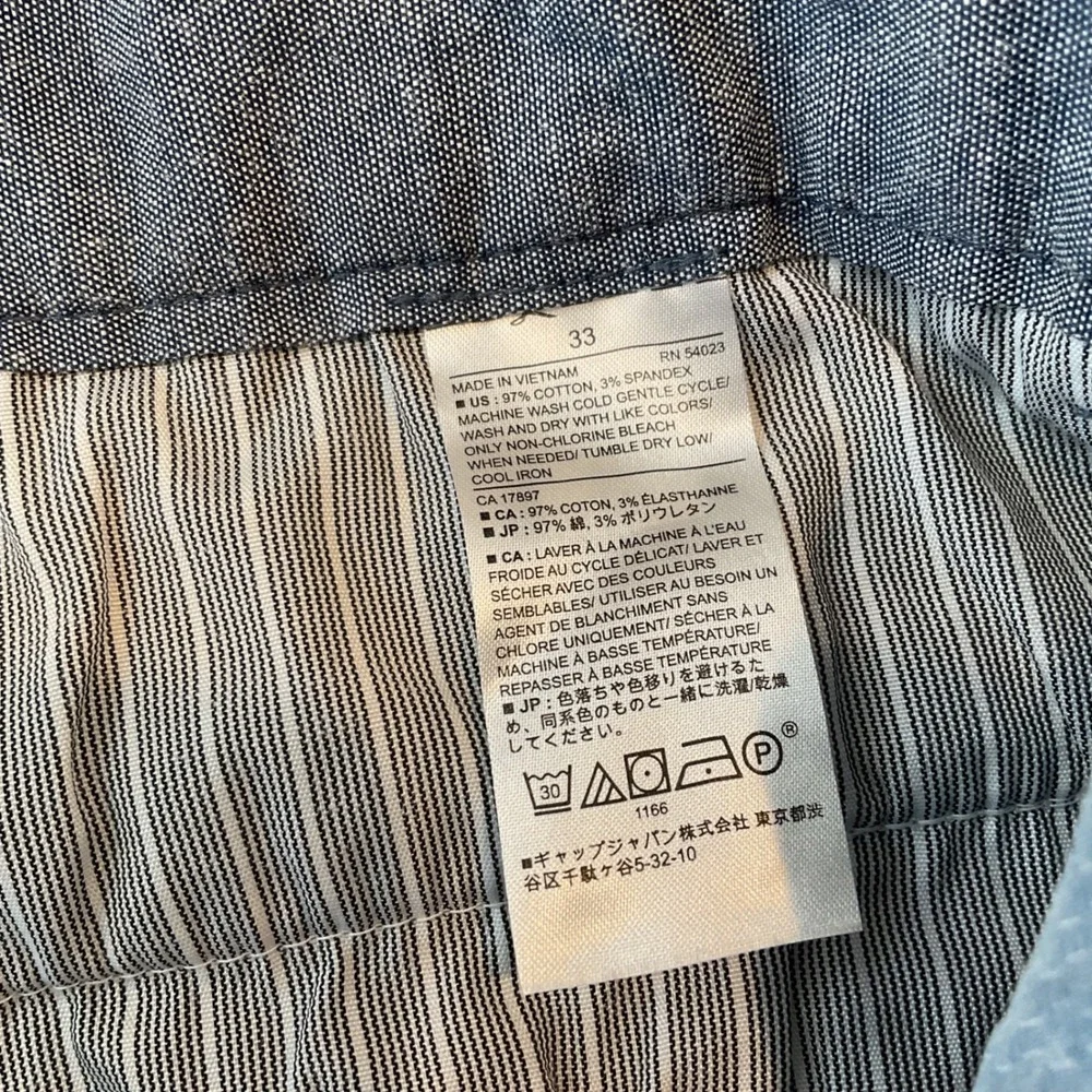 Banana Republic Aiden Club Shorts Mens 33 Light Blue Textured Slim Fit Chino 9in